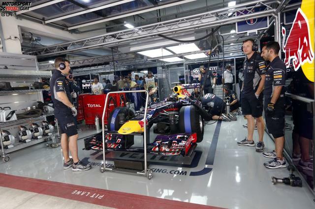 Sebastian Vettel stimmte mit seiner Mannschaft das Auto mal wieder perfekt ab und fuhr überlegen zur Pole-Position.