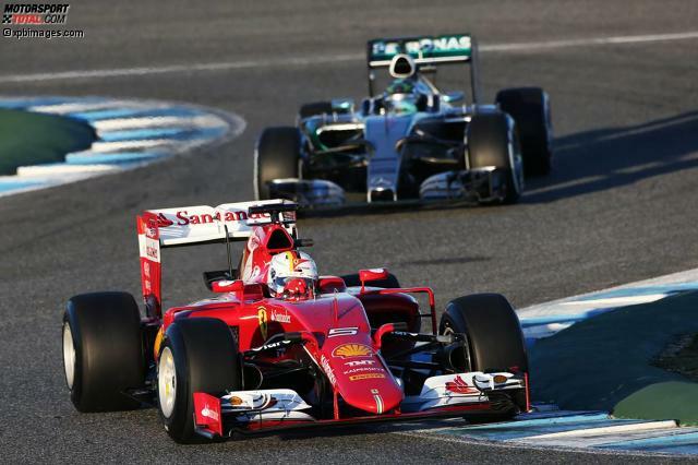 Überraschung in Jerez: Beim Testauftakt in Spanien sicherte sich Sebastian Vettel bei seinem ersten offiziellen Einsatz für Ferrari die Tagesbestzeit. Der Deutsche fuhr ordentliche 60 Runden und umrundete den Kurs einmal in 1:22.620 Minuten.