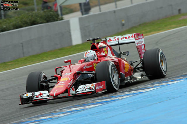 Zweiter Tag, zweite Bestzeit! Sebastian Vettel steigert sich mit dem Ferrari im Vergleich zum Sonntag um 1,636 Sekunden und hängt die Konkurrenz um fast eine Sekunde ab.