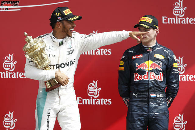 Lewis Hamilton und Max Verstappen waren gestern die überragenden Fahrer. Klicken Sie sich jetzt noch einmal durch die Highlights des Rennens!