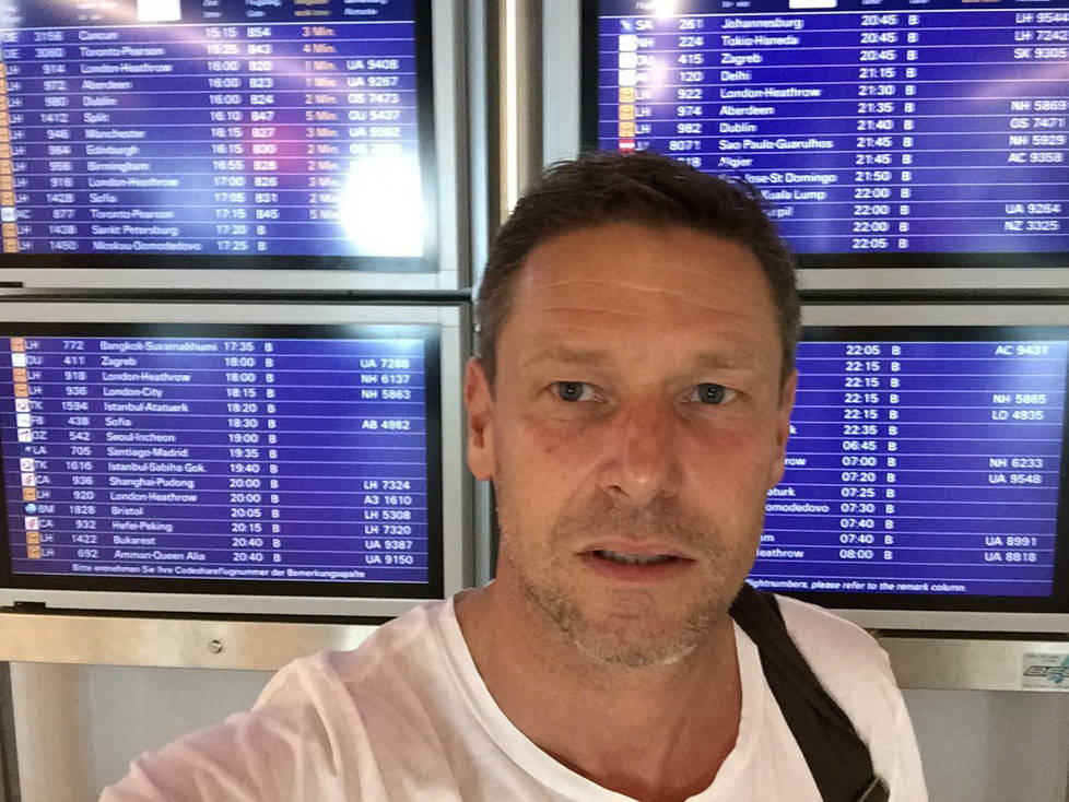 Bernd Mayländer am Flughafen Frankfurt