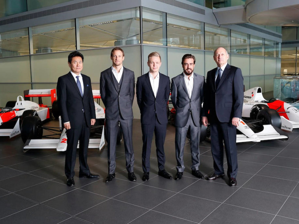 Jenson Button, Fernando Alonso, Ron Dennis, Kevin Magnussen, Yasuhisa Arai