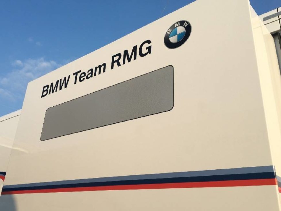 BMW Team RMG, Logo