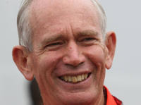 Der legendäre Ferrari-Konstrukteur Rory Byrne bringt die Technikabteilung in ...