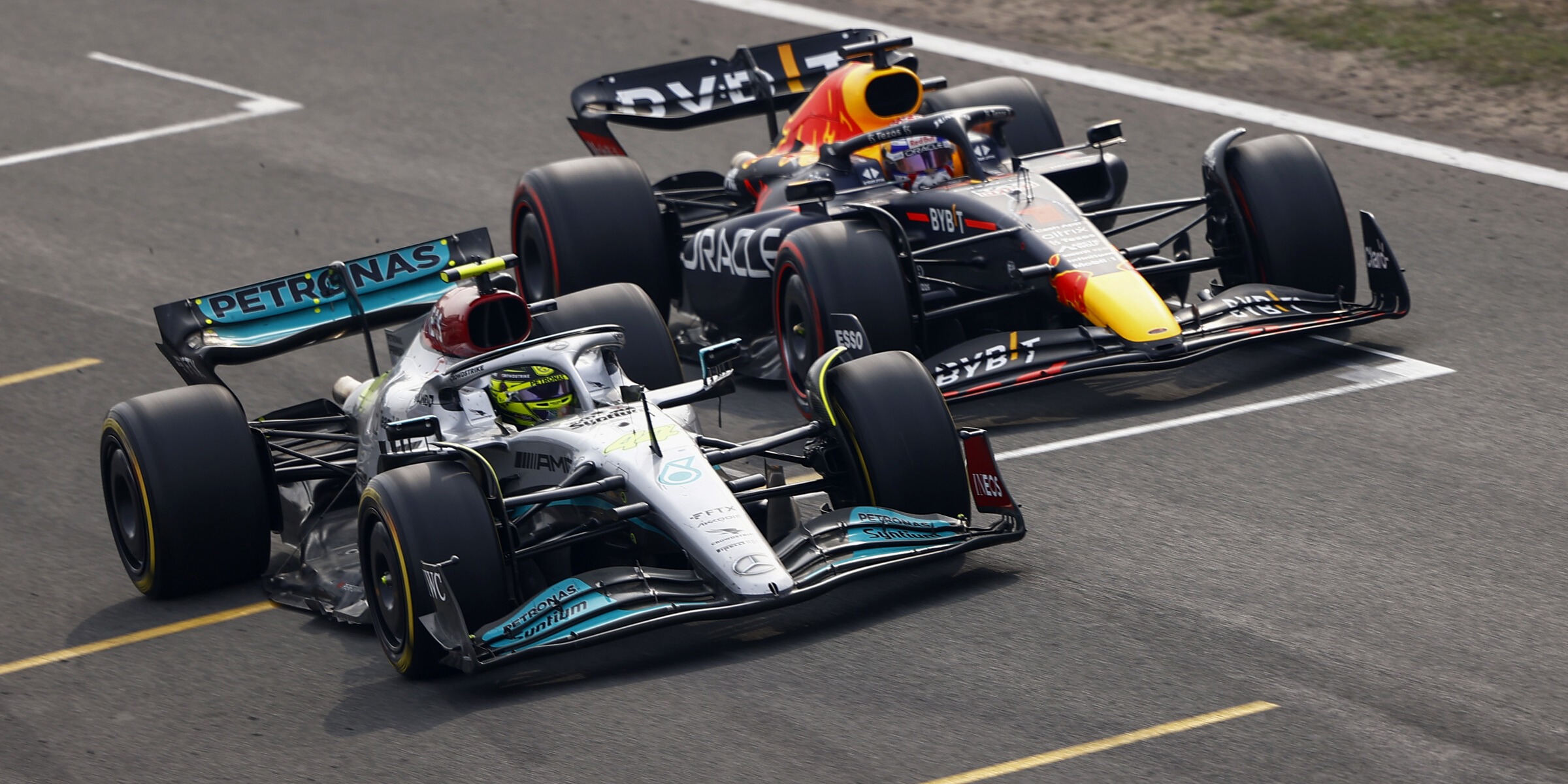 F1-Rennen Zandvoort Verstappen gewinnt, Hamilton tobt vor Wut!