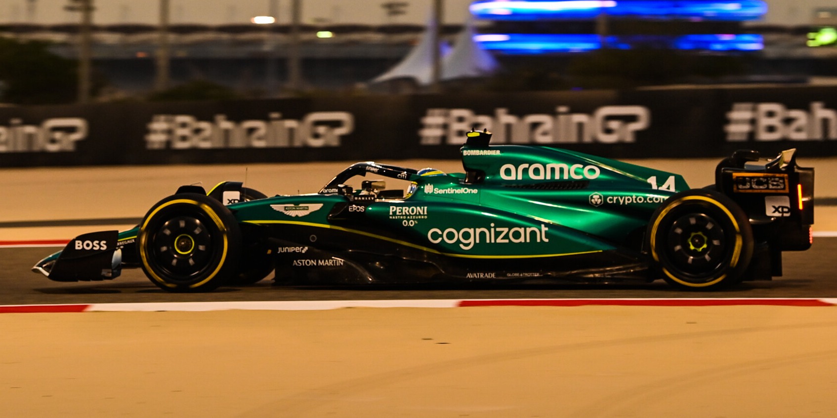 Alonso and Aston überraschen bei Formel-1-Testauftakt in Bahrain