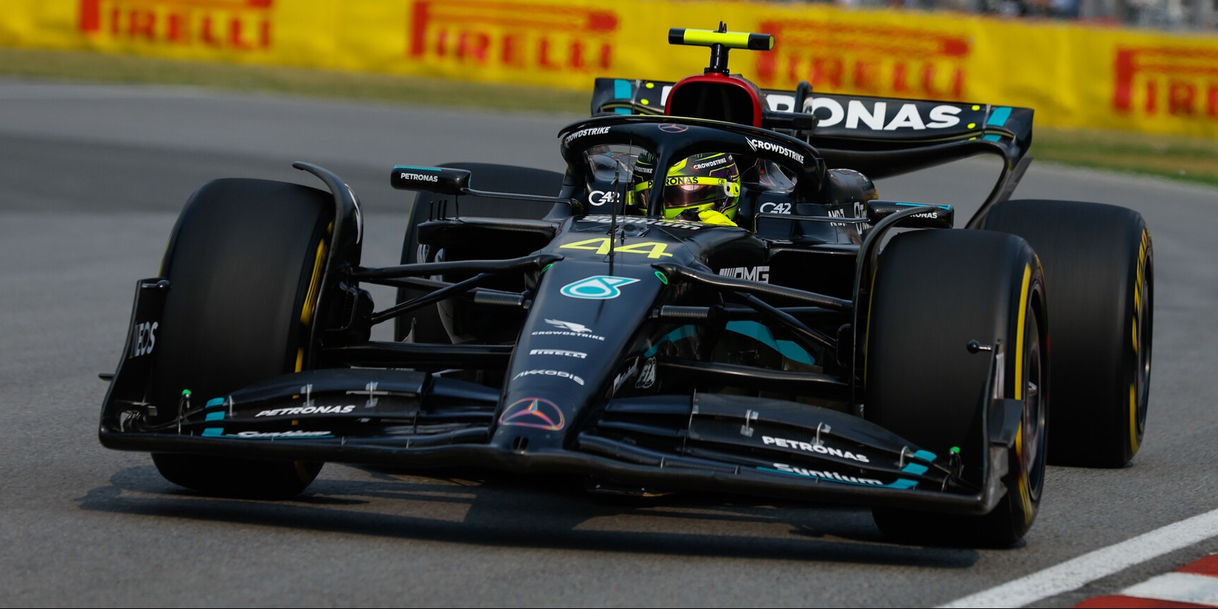 F1-Training Kanada Doppelbestzeit für Mercedes, Verstappen nur auf P6