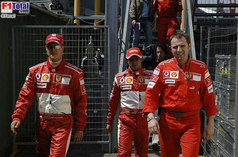 Michael Schumacher, Felipe Massa und Stefano Domenicali (Ferrari)