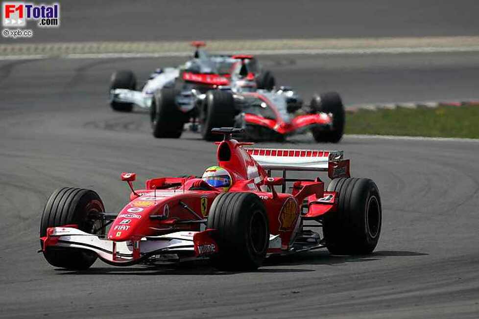 Felipe Massa (Ferrari), Kimi Räikkönen (McLaren-Mercedes)