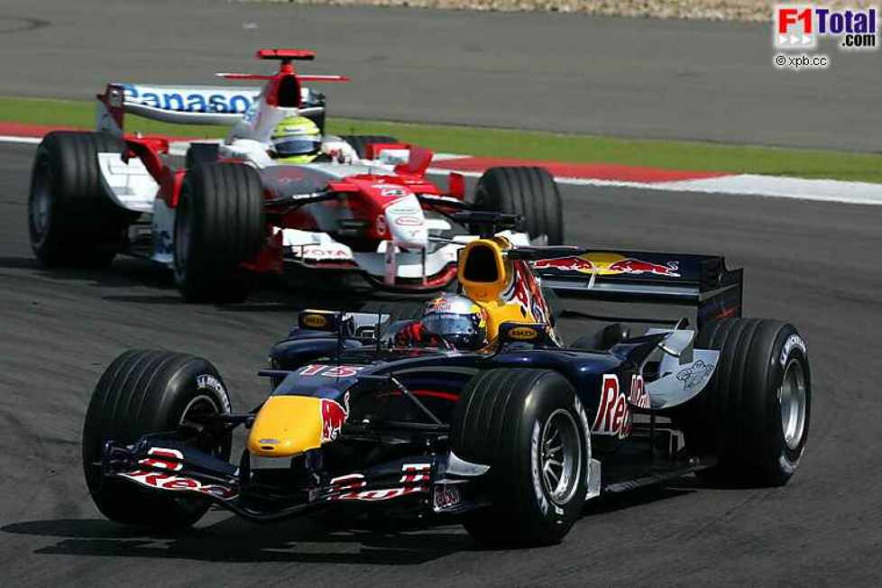 David Coulthard (Red Bull Racing), Ralf Schumacher (Toyota)