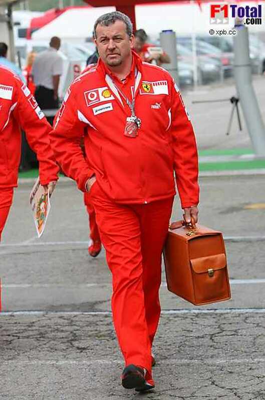 Nigel Stepney (Technischer Manager) (Ferrari)
