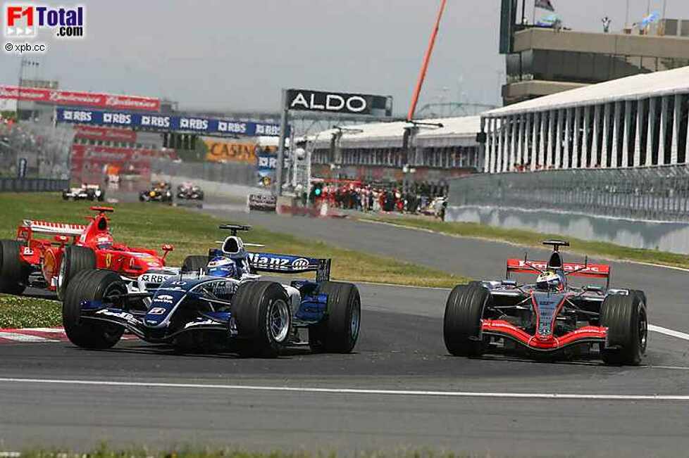 Juan-Pablo Montoya (McLaren-Mercedes), Nico Rosberg (Williams-Cosworth)