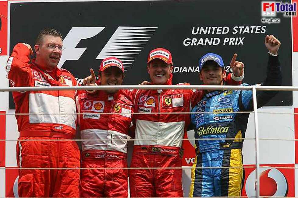 Felipe Massa (Ferrari), Giancarlo Fisichella (Renault), Michael Schumacher (Ferrari), Ross Brawn (Technischer Direktor) (Ferrari)