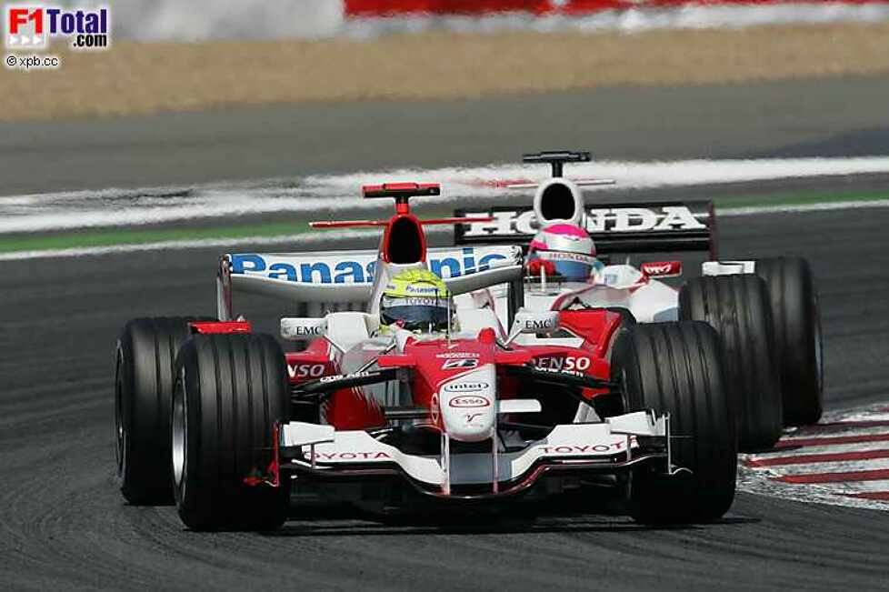 Franck Montagny (Super Aguri F1 Team), Ralf Schumacher (Toyota)