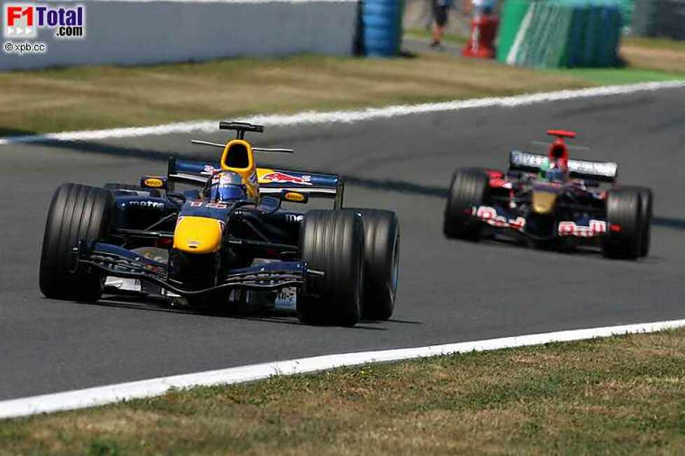 Christian Klien (Red Bull Racing), Vitantonio Liuzzi (Scuderia Toro Rosso)