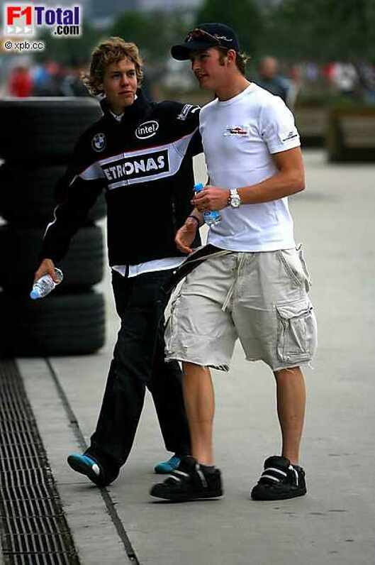 Scott Speed (Scuderia Toro Rosso), Sebastian Vettel (Testfahrer) (BMW Sauber F1 Team)