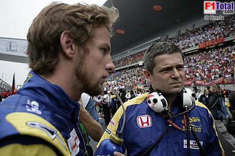 Gil de Ferran (Sportlicher Direktor) (Honda Racing F1 Team), Jenson Button (Honda Racing F1 Team)