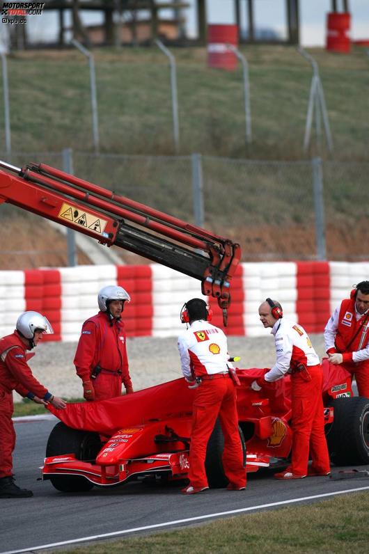 Felipe Massa (Ferrari) bleibt auf seiner ersten Runde stehen