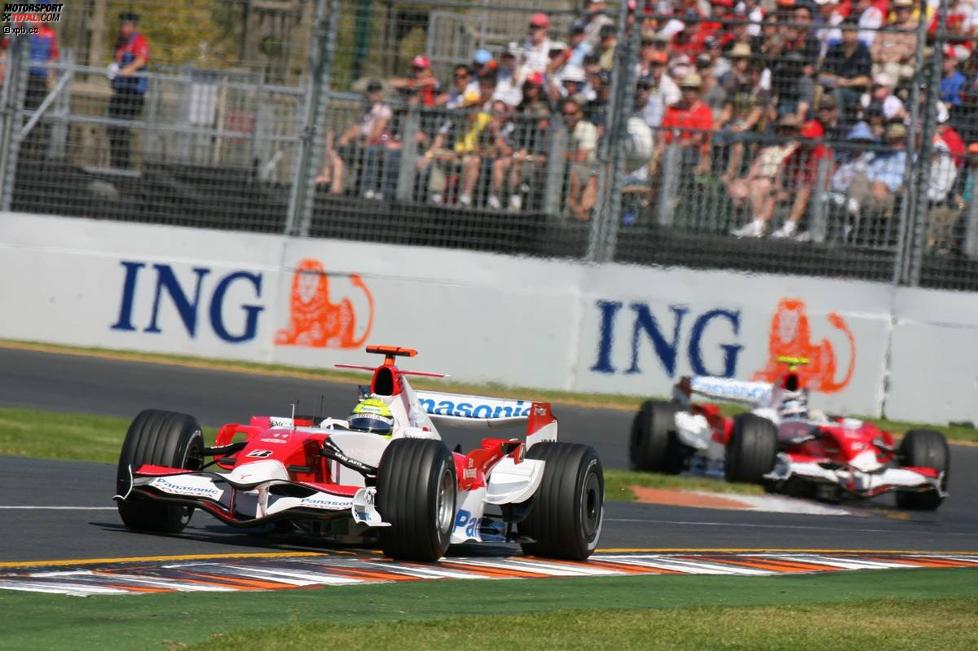 Ralf Schumacher vor Jarno Trulli (Toyota)