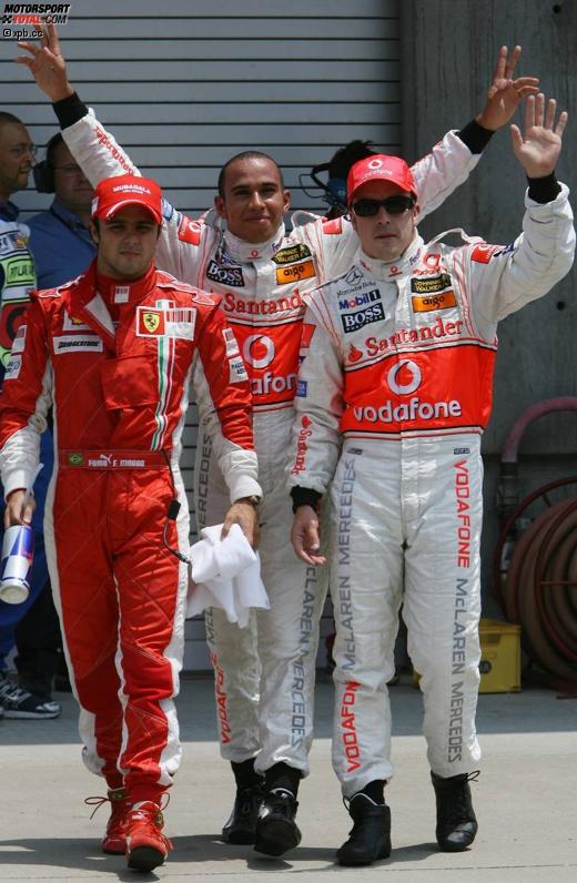 Felipe Massa (Ferrari), Lewis Hamilton und Fernando Alonso (McLaren-Mercedes) 