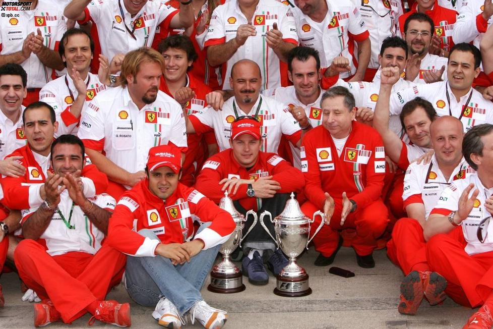 Felipe Massa, Kimi Räikkönen und Jean Todt (Teamchef) (Ferrari) 