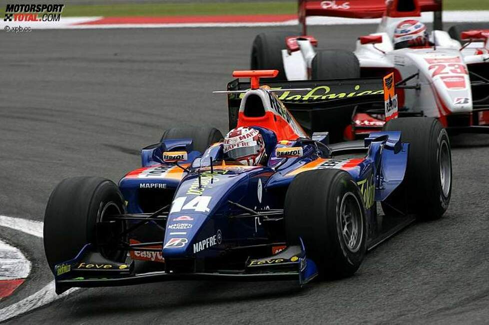 Javier Villa (Racing Engineering) und Nicolas Lapierre (DAMS) 