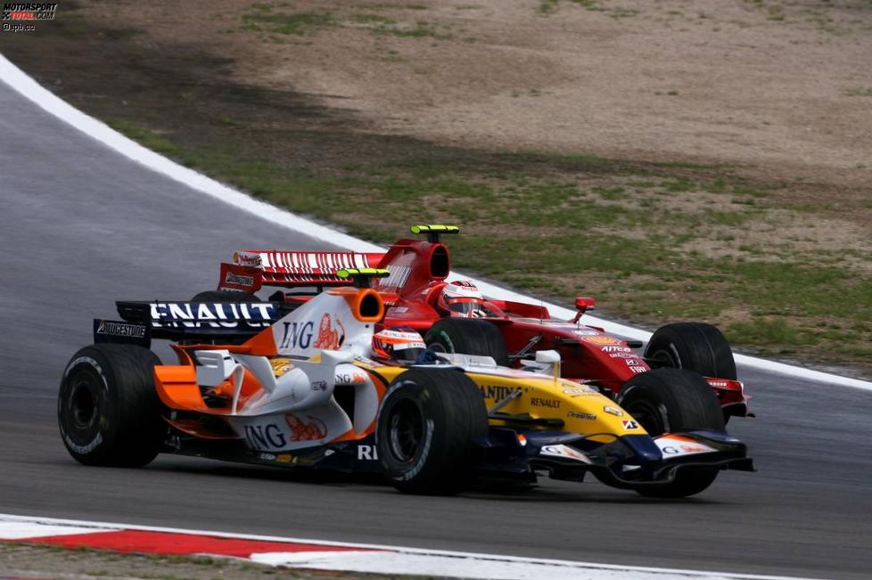 Heikki Kovalainen (Renault) und Kimi Räikkönen (Ferrari) 