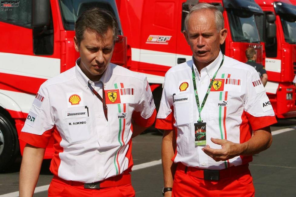 Mario Almondo (Technischer Direktor) mit Rory Byrne (Ferrari) 