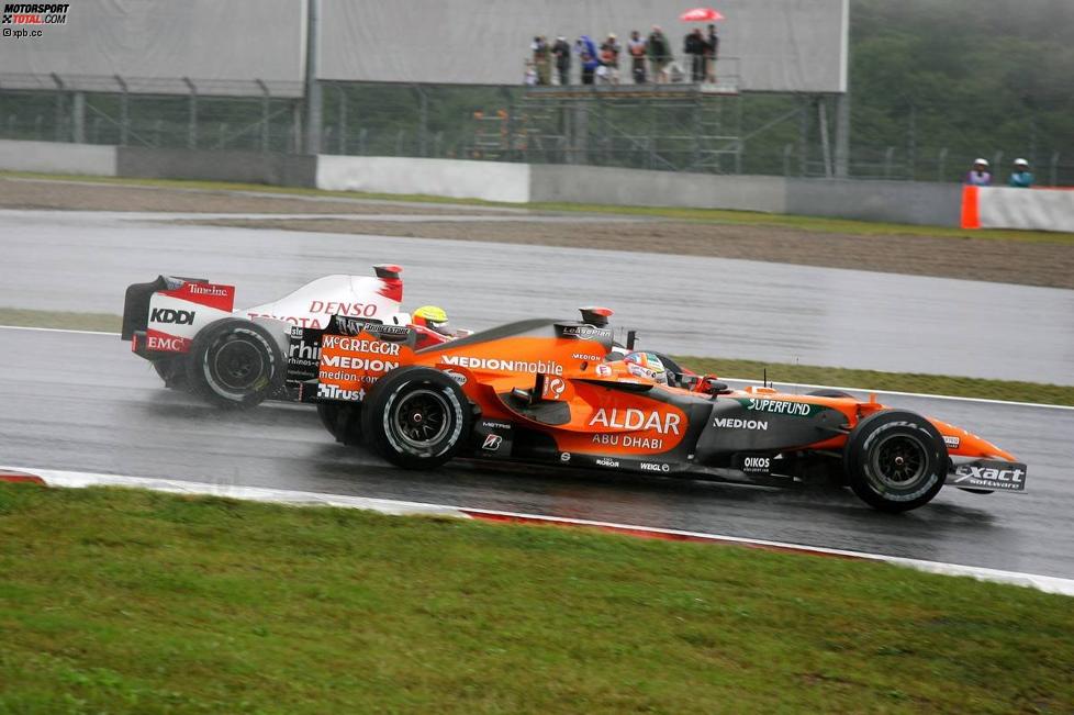 Adrian Sutil (Spyker) und Ralf Schumacher (Toyota) 