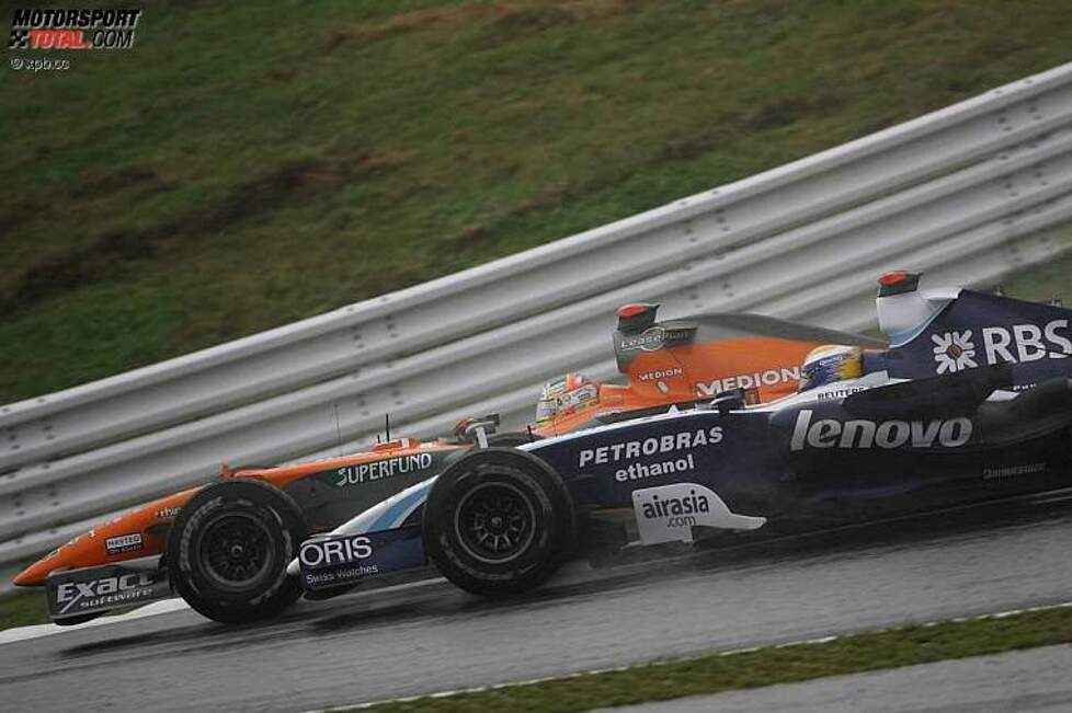 Nico Rosberg (Williams) und Adrian Sutil (Spyker) 