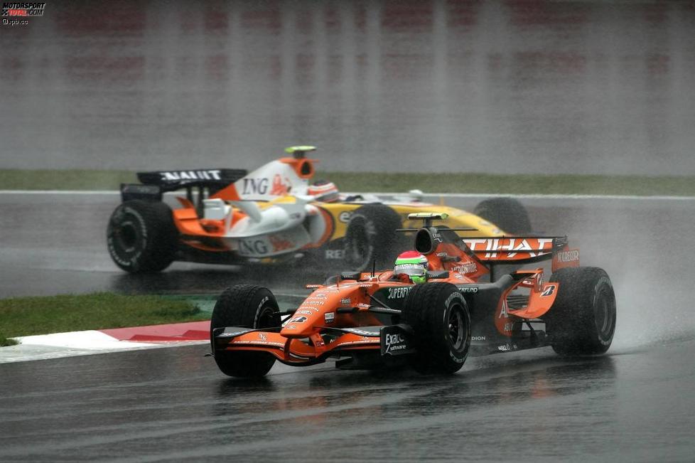 Heikki Kovalainen Sakon Yamamoto (Renault) (Spyker) 