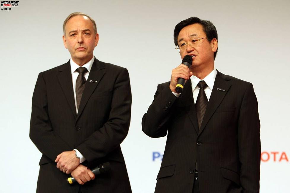 John Howett (Teampräsident) Tadashi Yamashina (Toyota) 