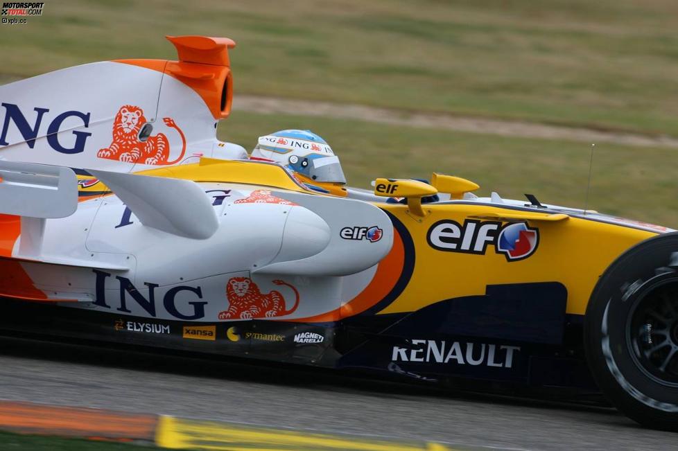 Fernando Alonso im Renault R28