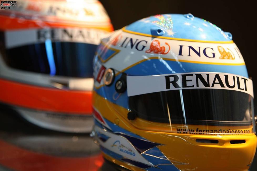 Die Helme von Fernando Alonso und Nelson Piquet Jr. (Renault) 