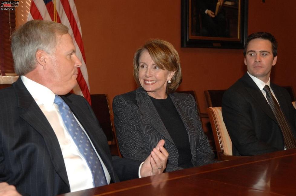 Teamchef Rick Hendrick und Jimmie Johnson zum Gespräch bei der Sprecherin des Weißen Hauses, Nancy Pelosi