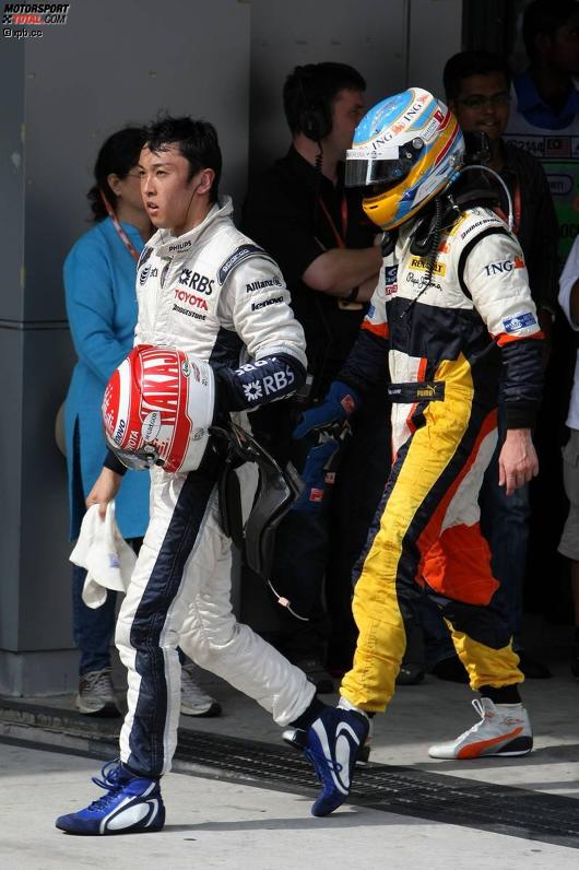 Kazuki Nakajima (Williams) und Fernando Alonso (Renault) 