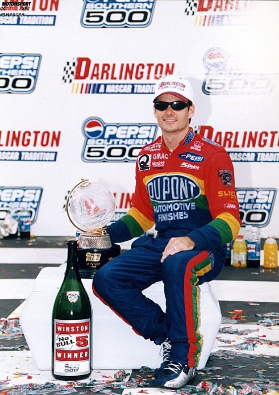 1998: Jeff Gordon gewinnt das Southern 500 und eine Million US-Dollar