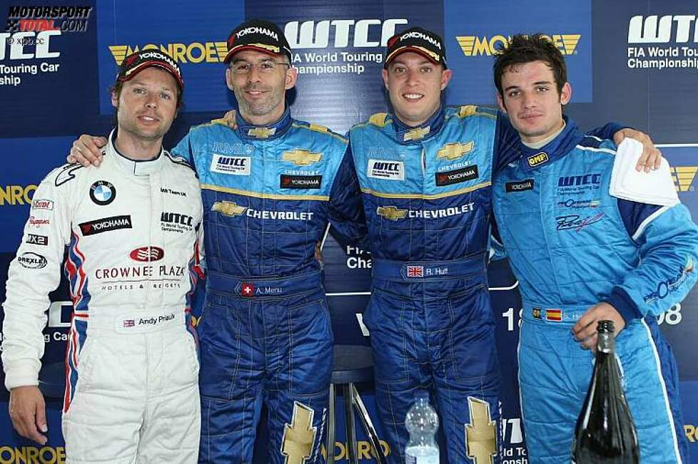 Andy Priaulx (BMW Team UK), Alain Menu, Robert Huff (Chevrolet) und Sergio Hernandez (Proteam Motorsport)