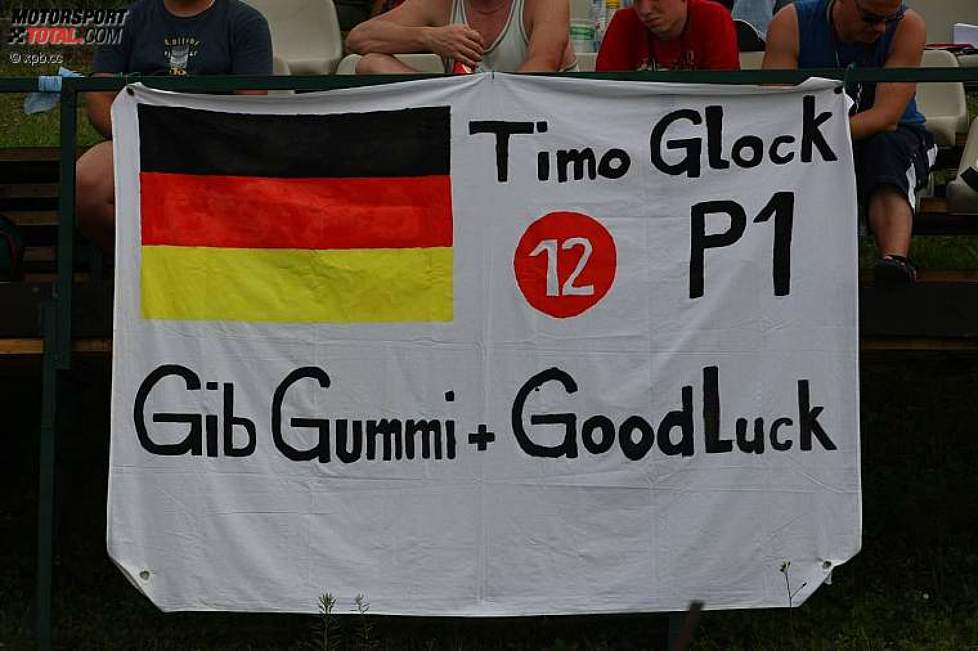 Fans von Timo Glock (Toyota) 