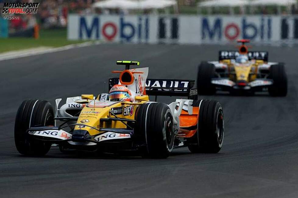 Nelson Piquet Jr. und Fernando Alonso (Renault)  