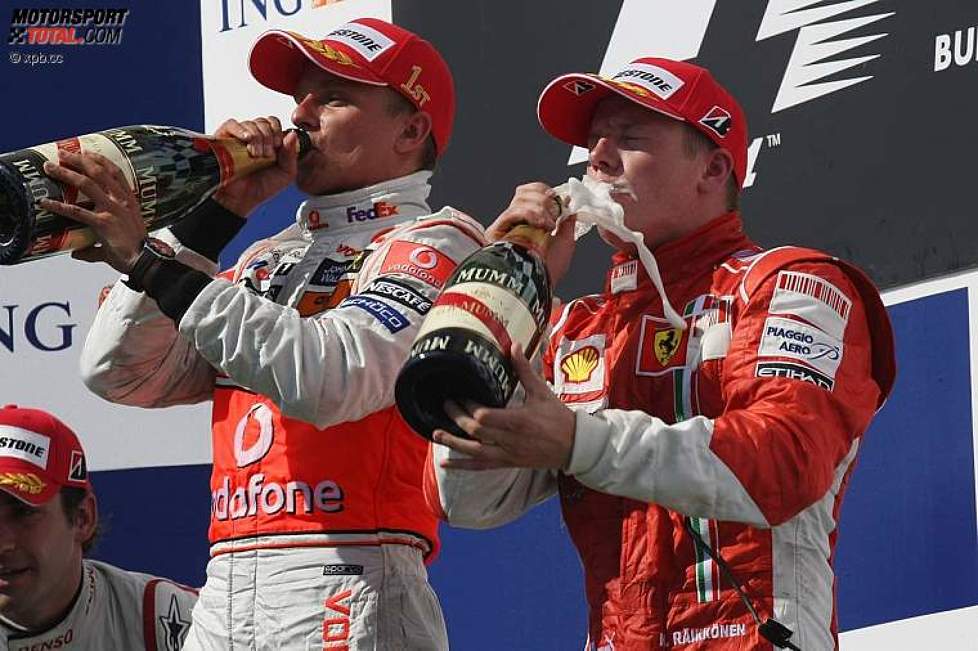 Heikki Kovalainen (McLaren-Mercedes) und Kimi Räikkönen (Ferrari) 