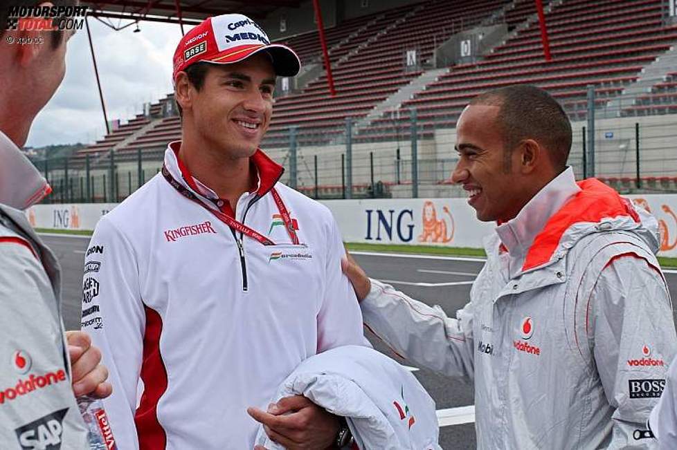 Adrian Sutil (Force India) und Lewis Hamilton (McLaren-Mercedes) 