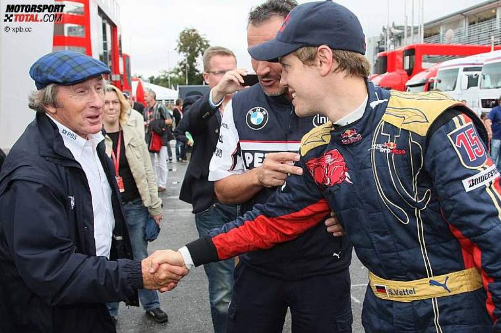 Jackie Stewart gratuliert Sebastian Vettel(Toro Rosso) 