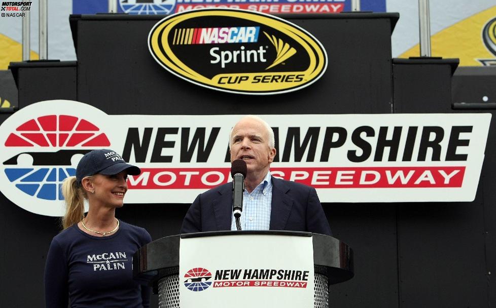 John McCain mit Ehefrau Cindy