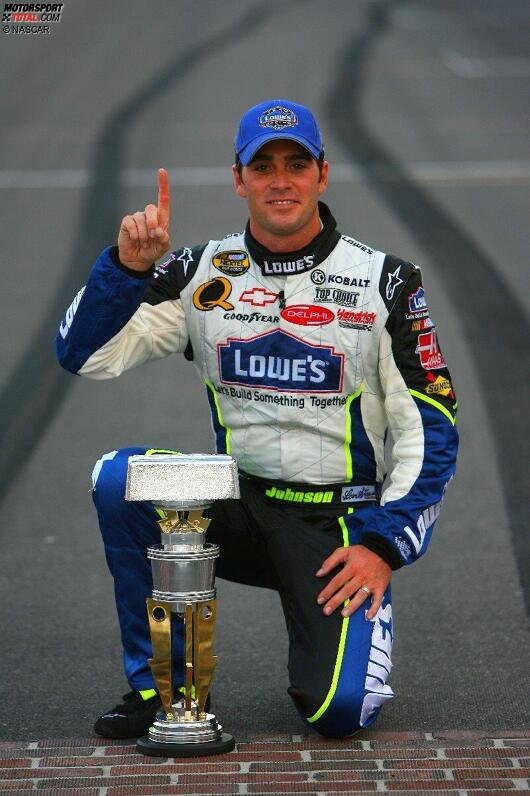  Jimmie Johnson in Indianapolis 2006