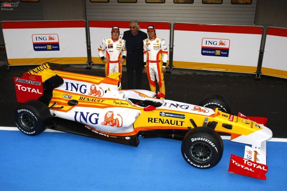 Fernando Alonso, Flavio Briatore (Teamchef) und Nelson Piquet Jr. bei der Enthüllung des Renault R29