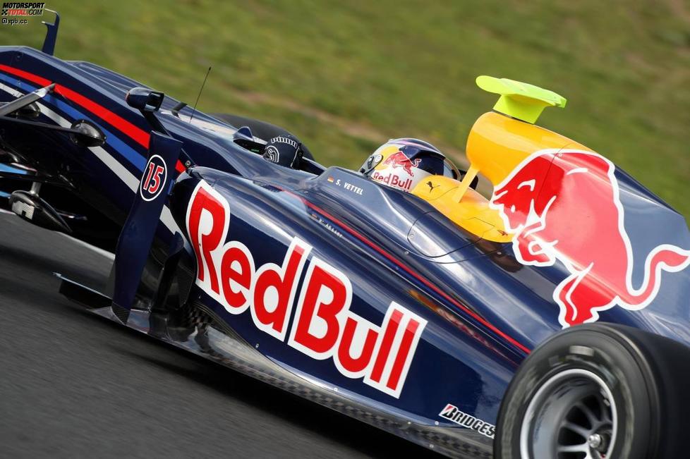 Sebastian Vettel (Red Bull) im Red Bull RB5
