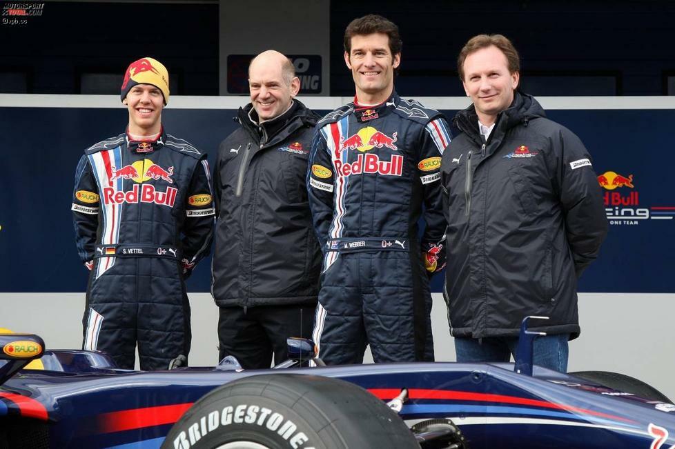 Mark Webber Sebastian Vettel Adrian Newey (Technischer Direktor) Christian Horner (Teamchef) (Red Bull) 