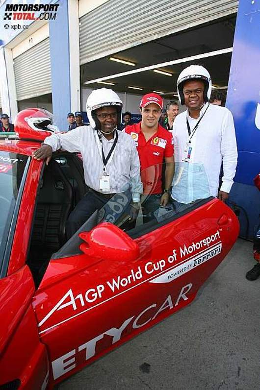 Felipe Massa mit dem Safety-Car