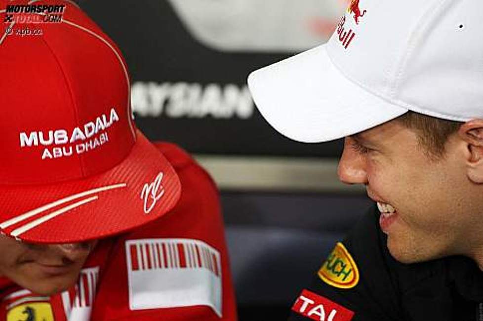 Kimi Räikkönen (Ferrari) und Sebastian Vettel (Red Bull) 